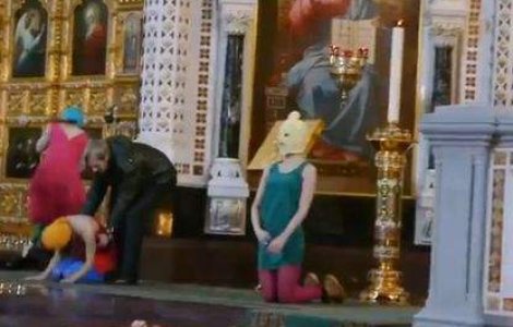 Cazul Pussy Riot: Trei ani de inchisoare pentru o rugaciune anti-Putin