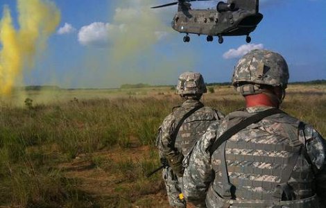 Tensiuni in Peninsula Sinai: 20 de teroristi au fost ucisi