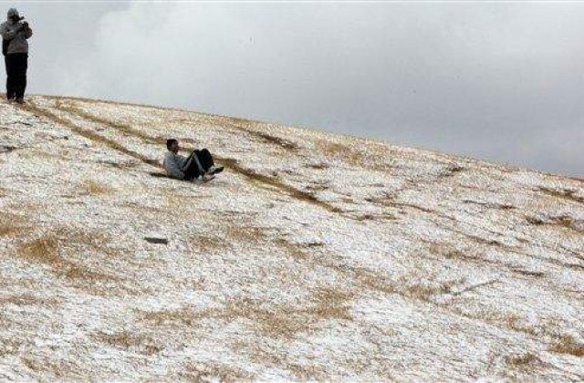 Fenomen meteorologic rar: A nins in Africa de Sud