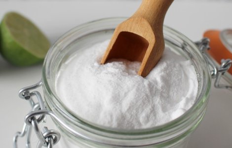  Top  10 idei geniale de a "repara" lucruri cu ajutorul bicarbonatului