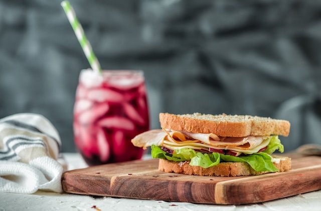 Franta: Ospatar, ucis de catre un client nemultumit ca sandviciul nu i-a fost pregatit suficient de repede