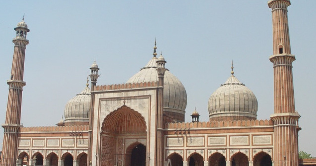 India: 38 de persoane au murit din cauza ploilor musonice. Alerta de inundatii