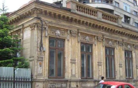 Demolarile in zonele care definesc identitatea "Micului Paris" continua