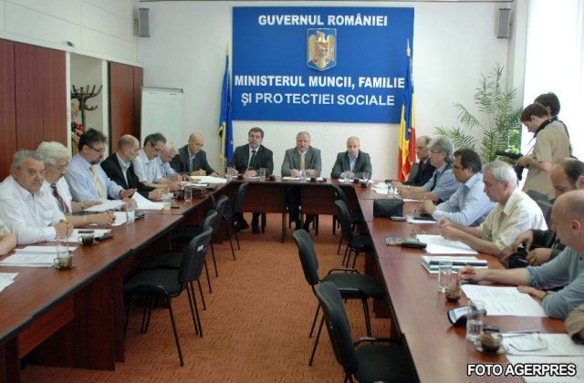 Ministru muncii spune ca varsta de pensionare a romanilor ar putea ajunge la 65 de ani in 2030