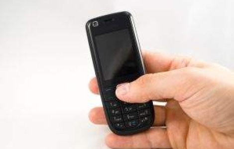 Israelul testeaza alertarea prin SMS in caz de atacuri cu rachete