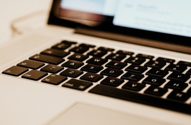 Laptopuri la reducere si pentru toate nevoile