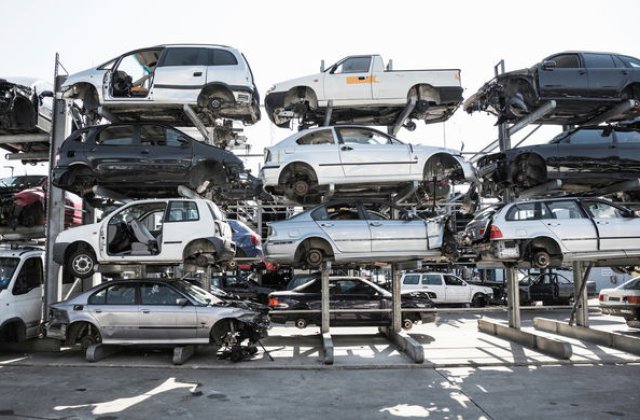 Primaria Capitalei anunta epuizarea a doua treimi dintre voucherele din programul "Rabla" pentru Bucuresti: termenul limita de folosire, prelungit cu doua luni