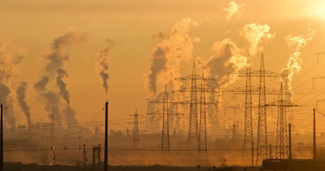 Studiu: Poluarea atmosferica este asociata cu un risc mai ridicat de afectiuni psihice