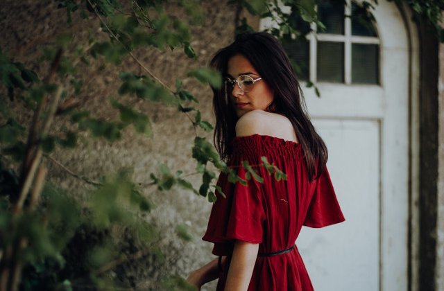 Outfit-ul reflecta personalitatea? 9 detalii surprinzatoare pe care culorile alese le dezvaluie despre tine