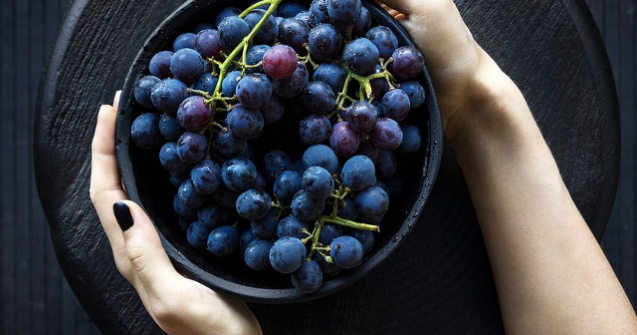 Nutritionist: Intr-un top al fructelor care ingrasa cel mai tare, strugurii sunt pe primul loc