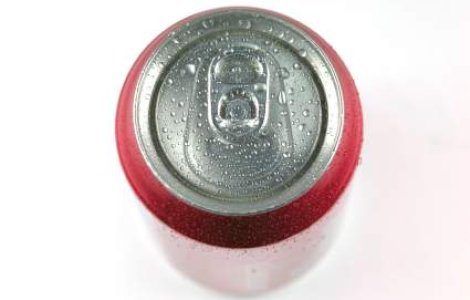 Consumul de sucuri pe baza de cofeina si indulcitori poate cauza grave probleme musculare