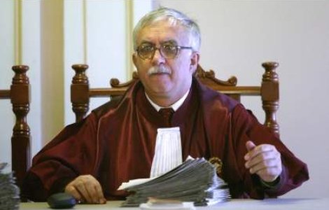 Presedintele CCR: Erata a fost emisa in "conditii strict legale"