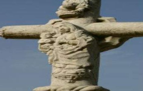  Top  Cele mai ciudate 10 intruchipari ale Fecioarei Maria