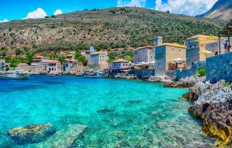 MAE: Avertizarea de calatorie se mentine pentru Grecia. Riscuri ridicate de incendii de vegetatie