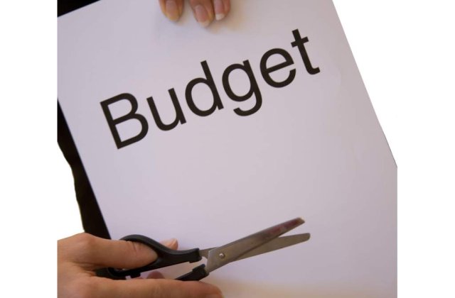 Sony renunta la jumatate din furnizori pentru a reduce costurile