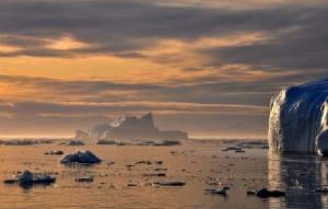 Nivel record de topire a ghetarilor in Arctica si Groenlanda.