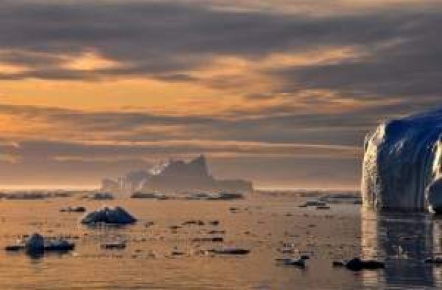 Nivel record de topire a ghetarilor in Arctica si Groenlanda.