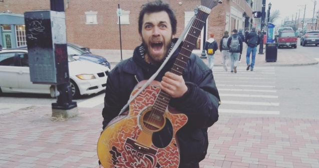  Top  10+ fotografii care ilustreaza ca oamenii pot fi eroi