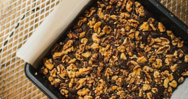 Studiu: Nucile consumate de doua sau mai multe ori pe saptamana scad riscul de deces din cauza bolilor cardiovasculare