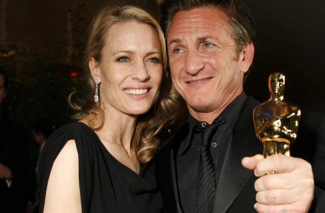 Sean Penn divorteaza