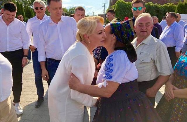 Dancila: Cat de cinic sa fii sa spui: "Nu mai sunt bani de pensii"? Sunt oameni care au invatat sa conjuge doar verbul a taia/ E ziua demnitatii