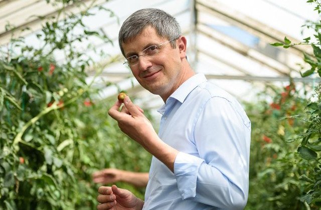 Barna: Am convingerea ca o noua clasa politica la conducerea si guvernarea tarii poate imbunatati soarta milioanelor de romani din mediul rural