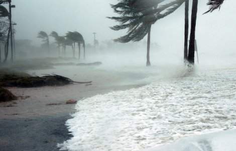 Uraganul Dorian a lovit arhipelagul Bahamas