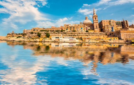 Analiza: Romanii calatoresc cu aproape 50% mai ieftin in vacantele de toamna