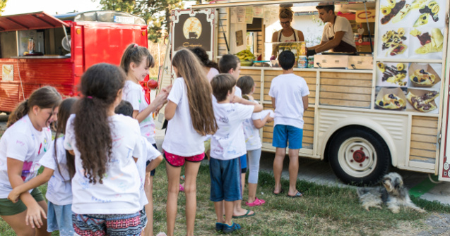 The Carnival, unul dintre cele mai mari evenimente de street food & street art din Europa, revine in Capitala