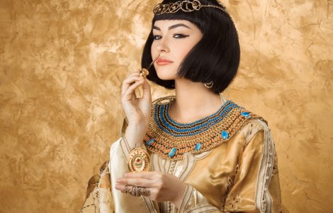 Istoria parfumului: de la ceremonii religioase la tactici de seductie