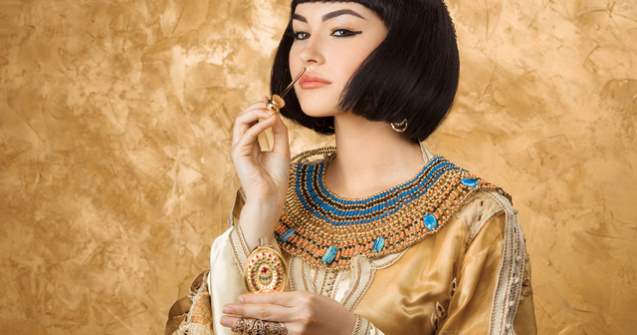 Istoria parfumului: de la ceremonii religioase la tactici de seductie