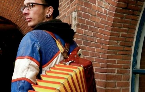 Turbo-folk cu BalkanBeatz DJ la B&#39;ESTFEST