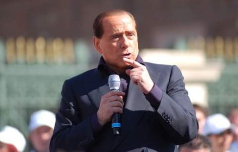Berlusconi nu ii cunostea pe parintii tinerei aflate la originea divortului sau