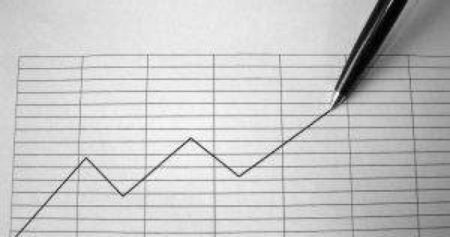 Creditul pentru firme si populatie a crescut in iulie cu 2%