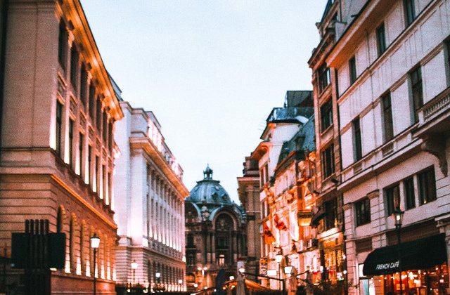 Se raceste vremea in Bucuresti. Se anunta temperaturi minime de 20 de grade