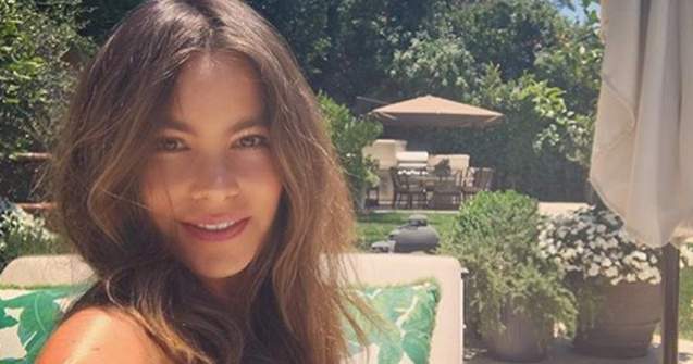  Top  15+ vedete trecute de 40 de ani care arata splendid fara machiaj