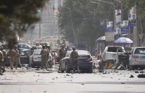 Inca un roman a murit in Afganistan, dupa un atentat sinucigas in apropierea cartierului general al NATO din Kabul/ VIDEO