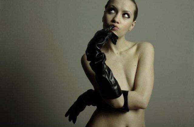 Top 5 atractii sexy pentru iubitul tau la Eros Show 2009
