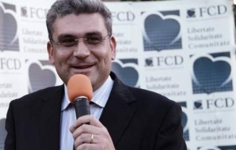 Baconschi: Izolarea internationala a Romaniei, opera USL