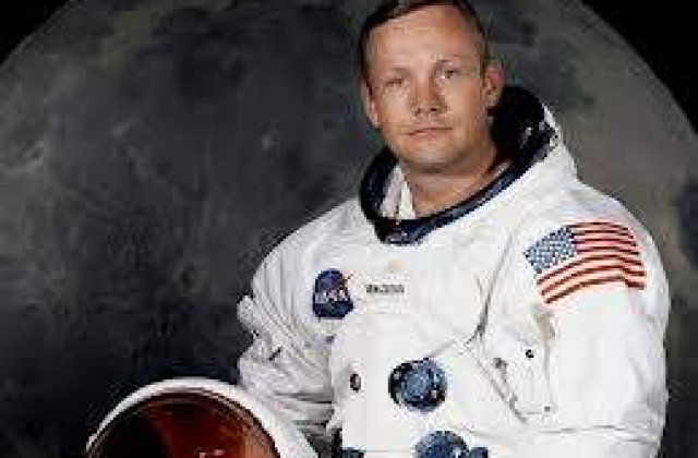 Astronautul Neil Armstrong a incetat din viata