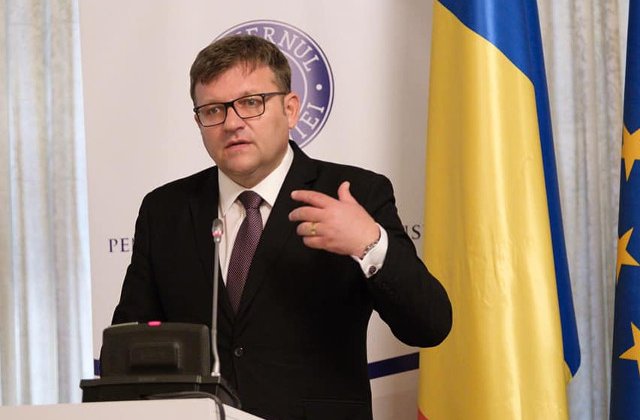 Ministrul Muncii, despre Iohannis: Nu este apt sa conduca nici macar o scara de bloc. Este o reclama la un film de groaza