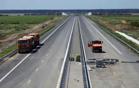 Circulatia pe lotul 3 al autostrazii A1 Lugoj - Deva va fi inaugurata in septembrie: tronsonul are o lungime de 21 de kilometri