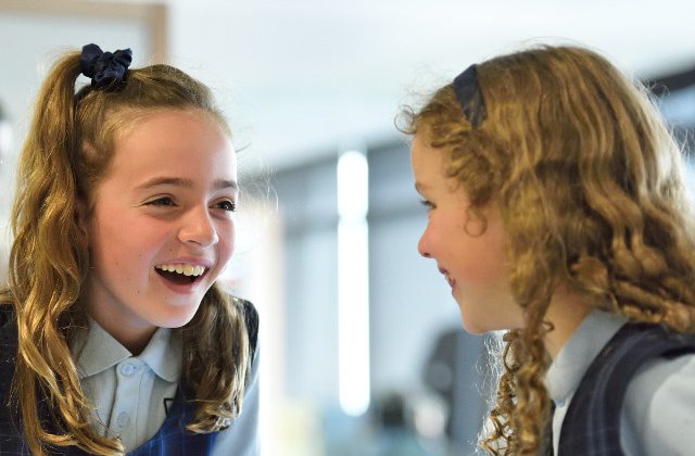 Deputat USR: Stop discriminarii elevilor cu note sub 5 si schimbarilor legislative peste noapte