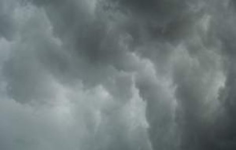 Obama a decretat stare de urgenta in Louisiana din cauza furtunii Isaac