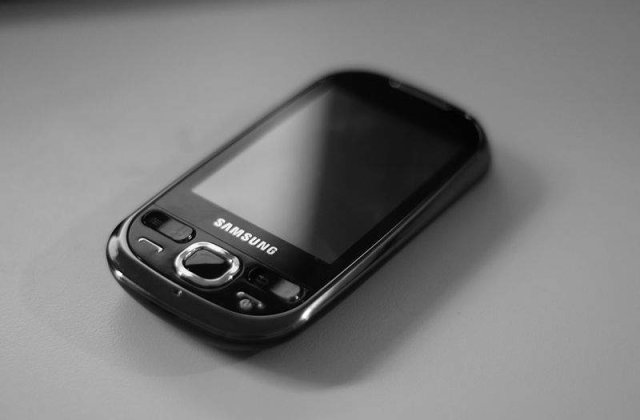 Apple a cerut interzicerea a opt smartphone-uri Samsung in SUA
