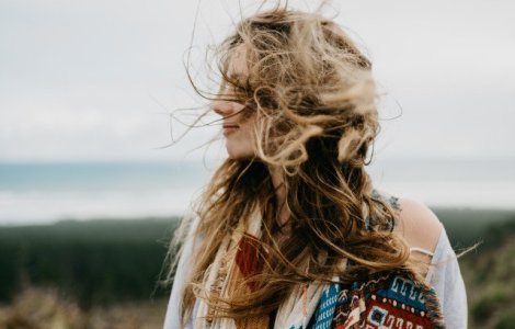 Cod PORTOCALIU de vant si cod GALBEN de ploi torentiale in regiuni din vestul tarii