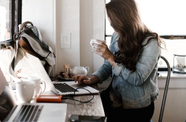 Studiu: 5 din 10 romani isi doresc sa fie antreprenori sau freelanceri