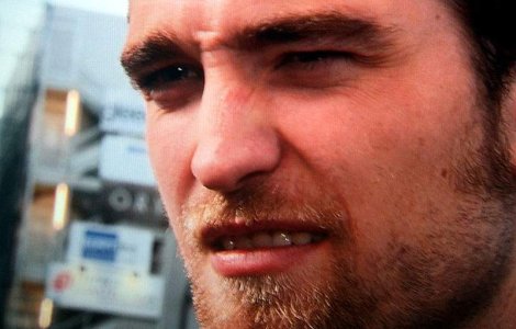 Robert Pattinson vinde casa in care a locuit cu Kristen Stewart