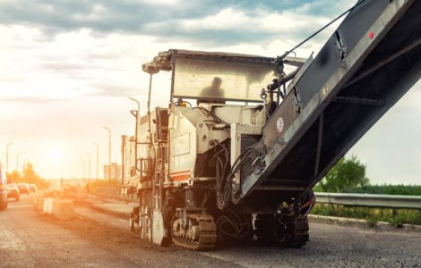 Deschiderea circulatiei pe lotul 3 al autostrazii A1 Lugoj - Deva va fi amanata: a aparut o fisura de 15 metri lungime