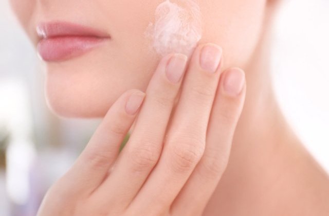 7 obiceiuri de care trebui sa tii cont pentru ingrijirea zilnica a tenului